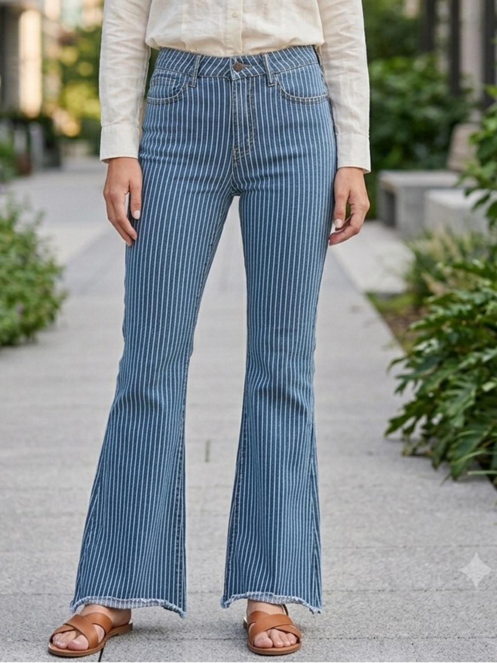 Judy Blue Blue & White Striped Super Flare Jeans